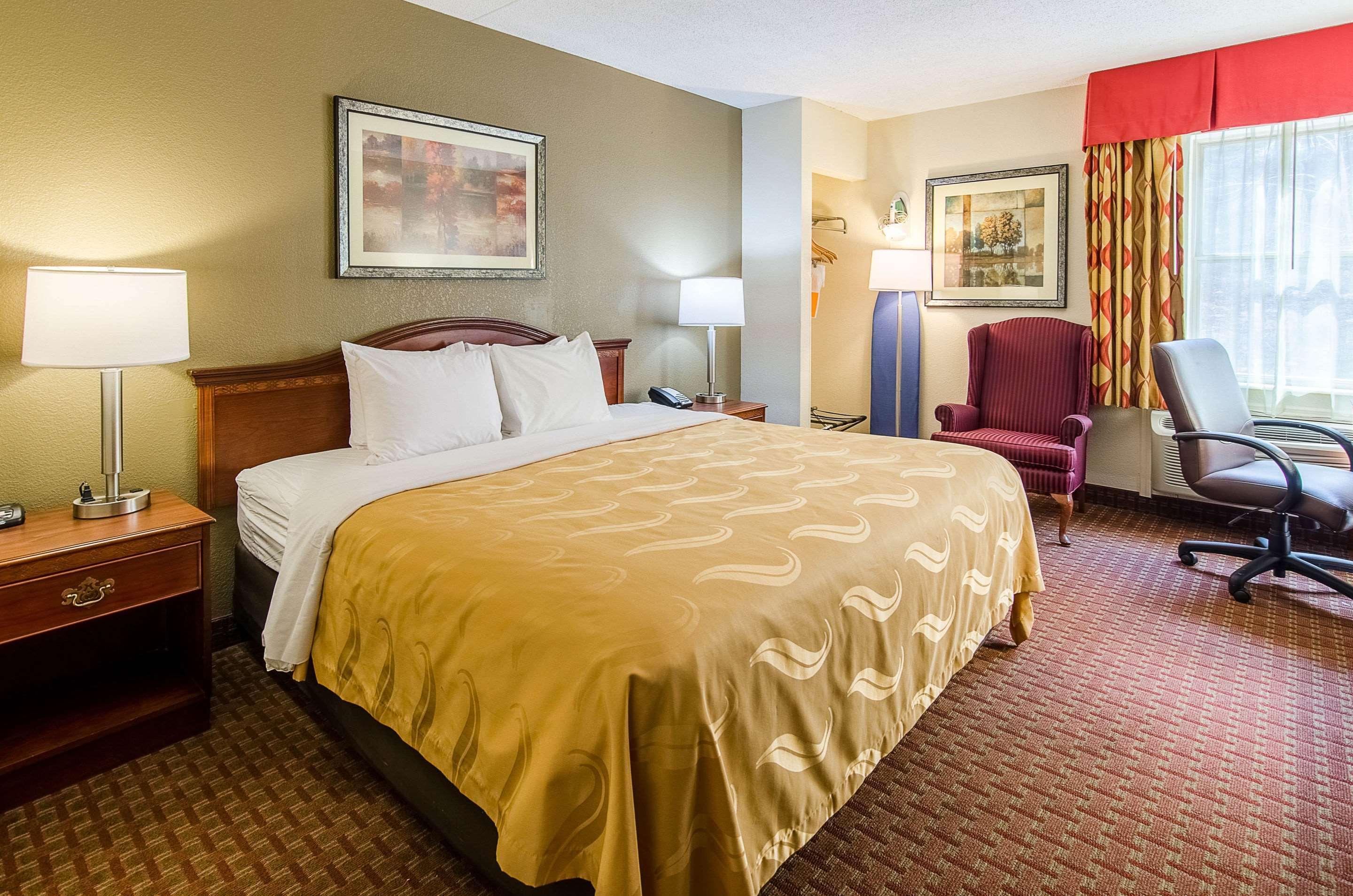 Quality Inn & Suites Lexington Near I-64 And I-81 Timber Ridge Eksteriør bilde