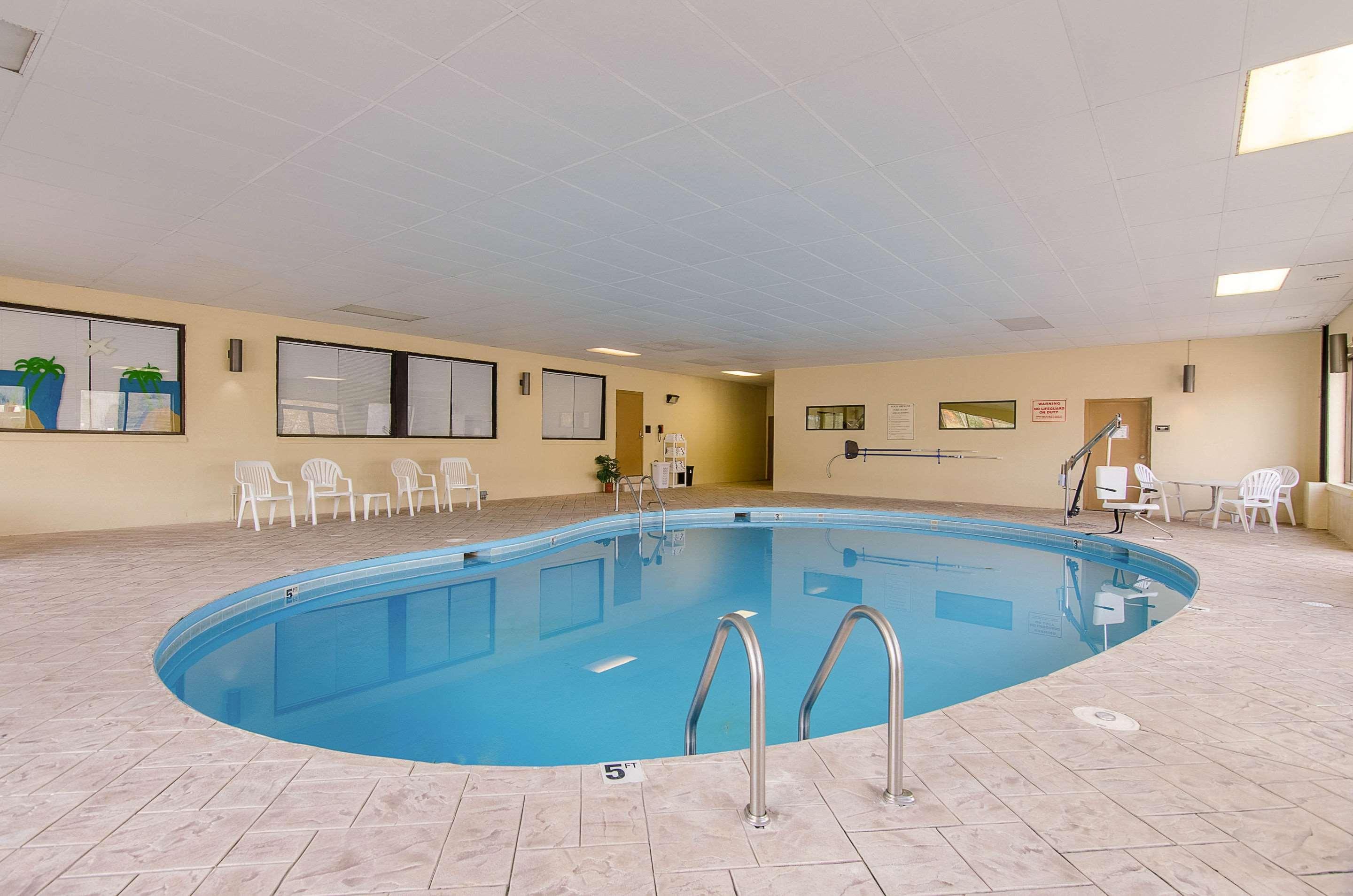 Quality Inn & Suites Lexington Near I-64 And I-81 Timber Ridge Eksteriør bilde