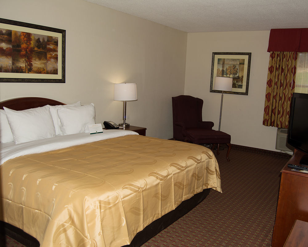 Quality Inn & Suites Lexington Near I-64 And I-81 Timber Ridge Eksteriør bilde