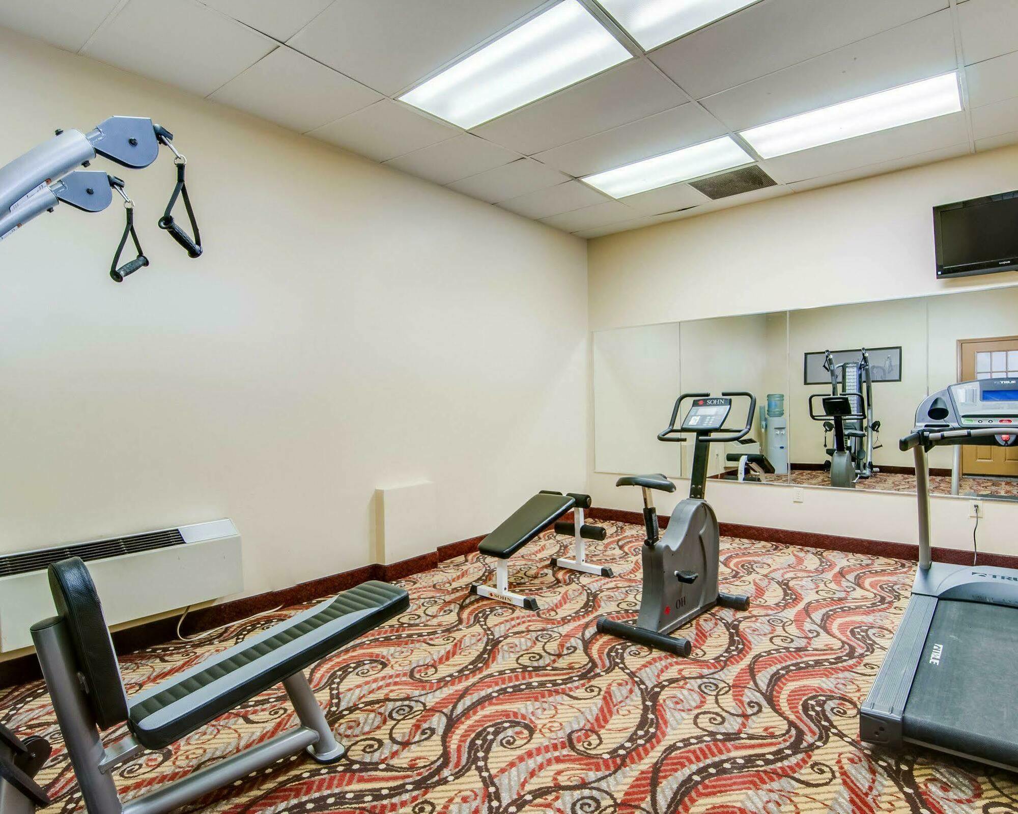 Quality Inn & Suites Lexington Near I-64 And I-81 Timber Ridge Eksteriør bilde